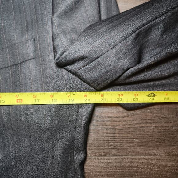 JACK VICTOR Mens Sport Coat Blazer 43R Gray Herringbone Wool Two-Button Notch - Picture 12 of 16